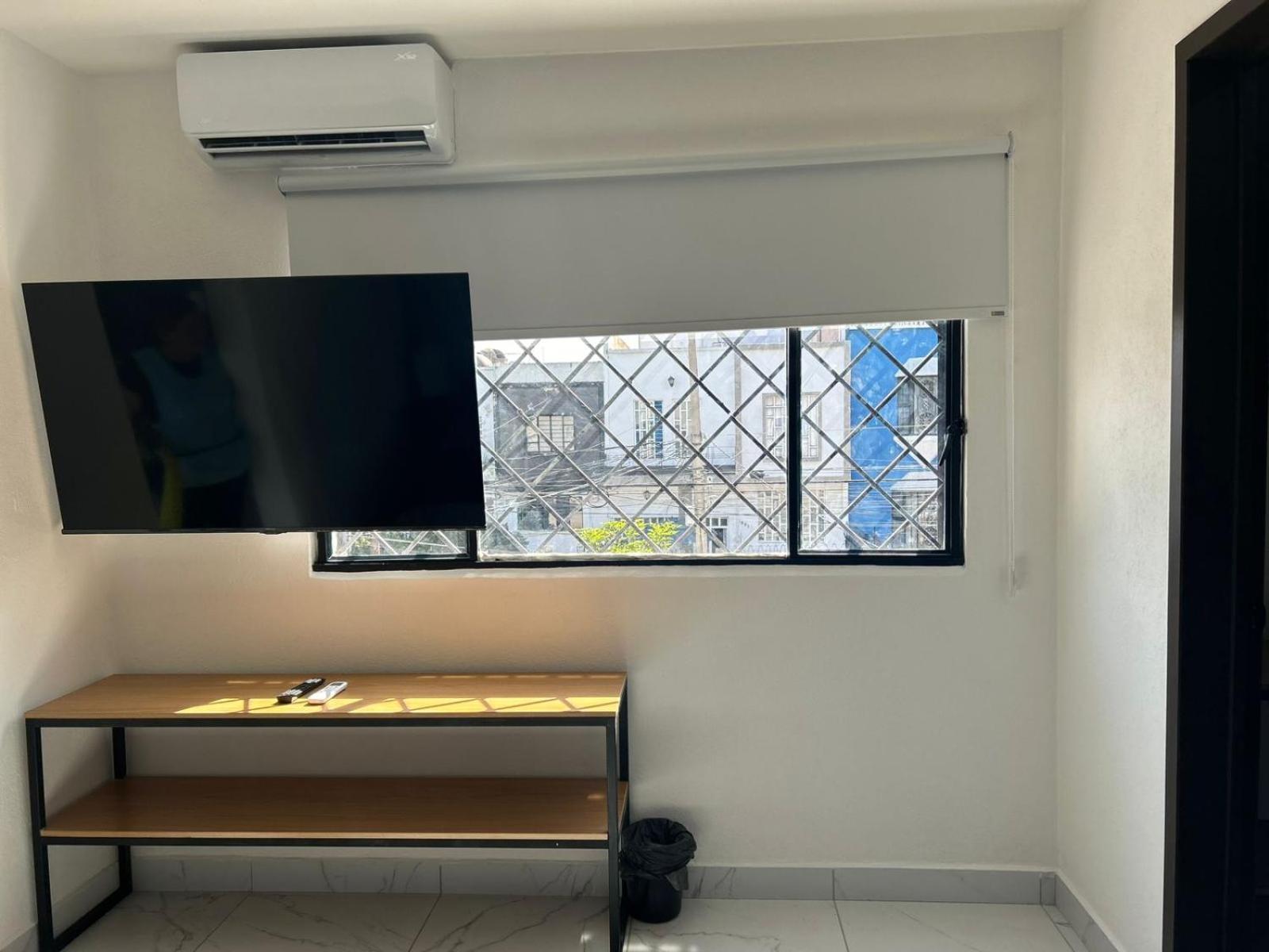 Vidrio Suites Col Americana Guadalajara Esterno foto